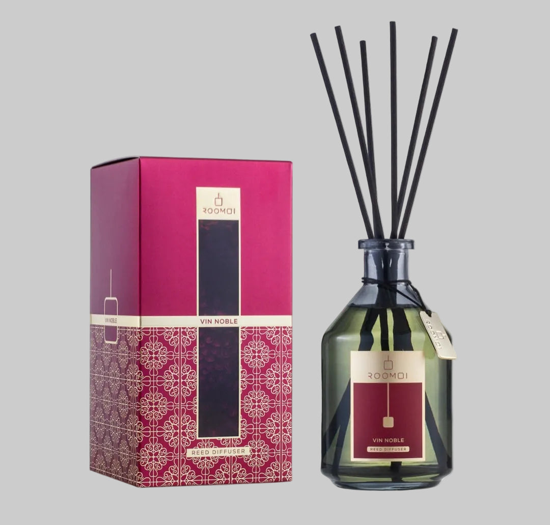 Vin Noble 500ml roomoi Room Diffuser – Fruity Vineyard Grapes & Warm Woods Luxury Home Fragrance