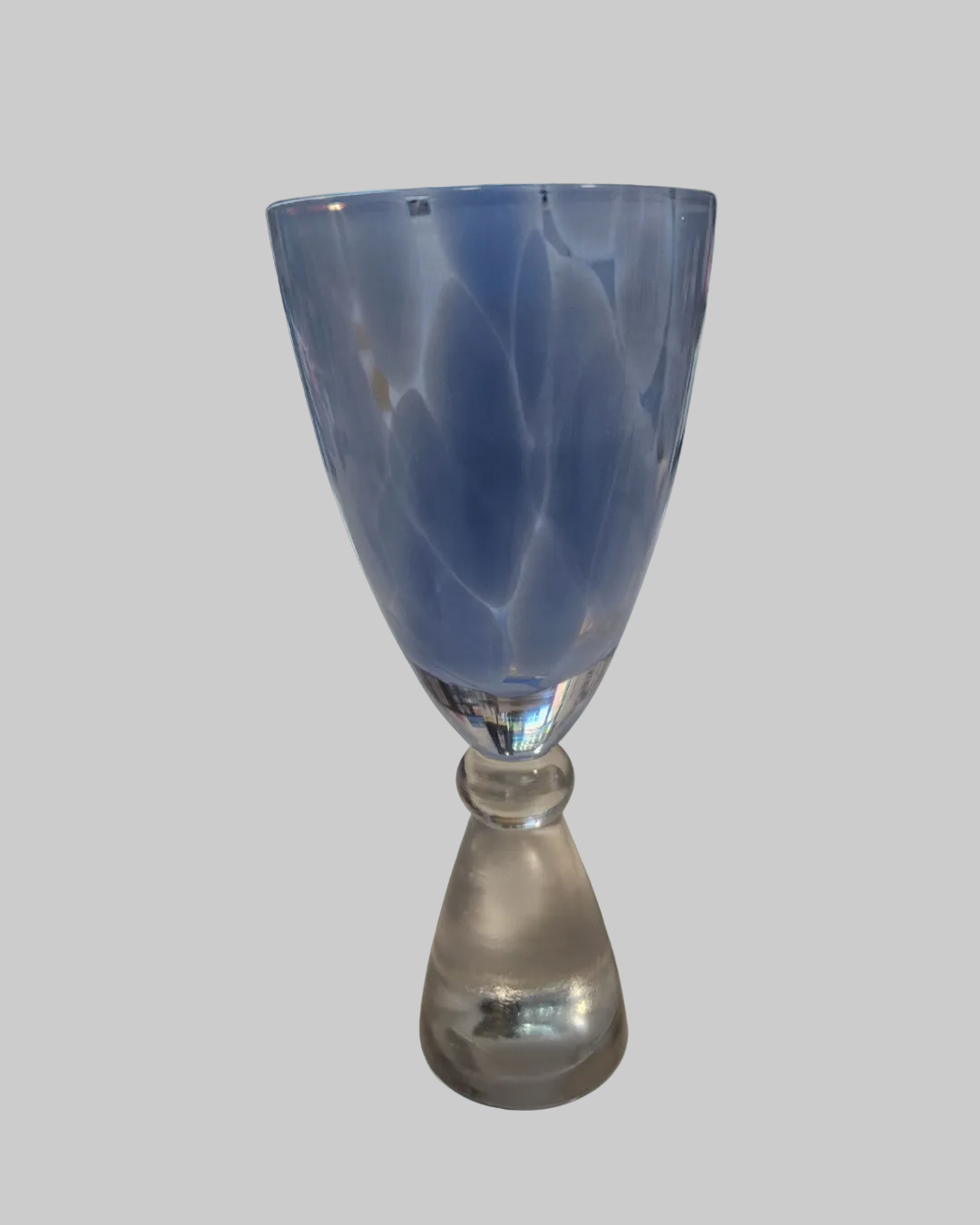 Champagne Glass : Ocean Blue Fleck